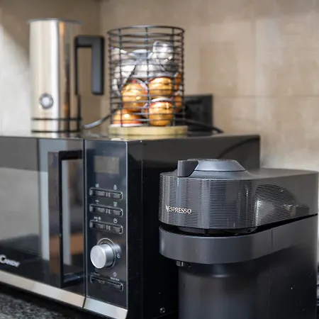 Coqueto Con Piscina Y Parking By * Vigo