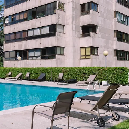 Coqueto Con Piscina Y Parking By Appartamento Vigo