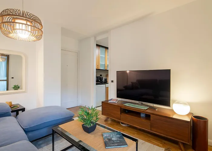 Coqueto Con Piscina Y Parking By アパート