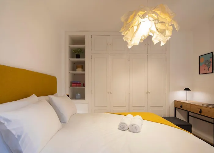 Coqueto Con Piscina Y Parking By アパート ヴィーゴ