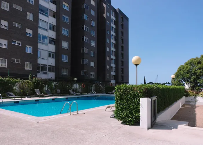 Coqueto Con Piscina Y Parking By アパート